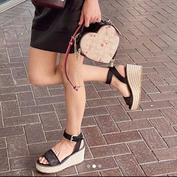 NIB - COACH Korey Espadrille In Signature Jacquard Sandal - size 7 US/ LAST ONE - Picture 16 of 16